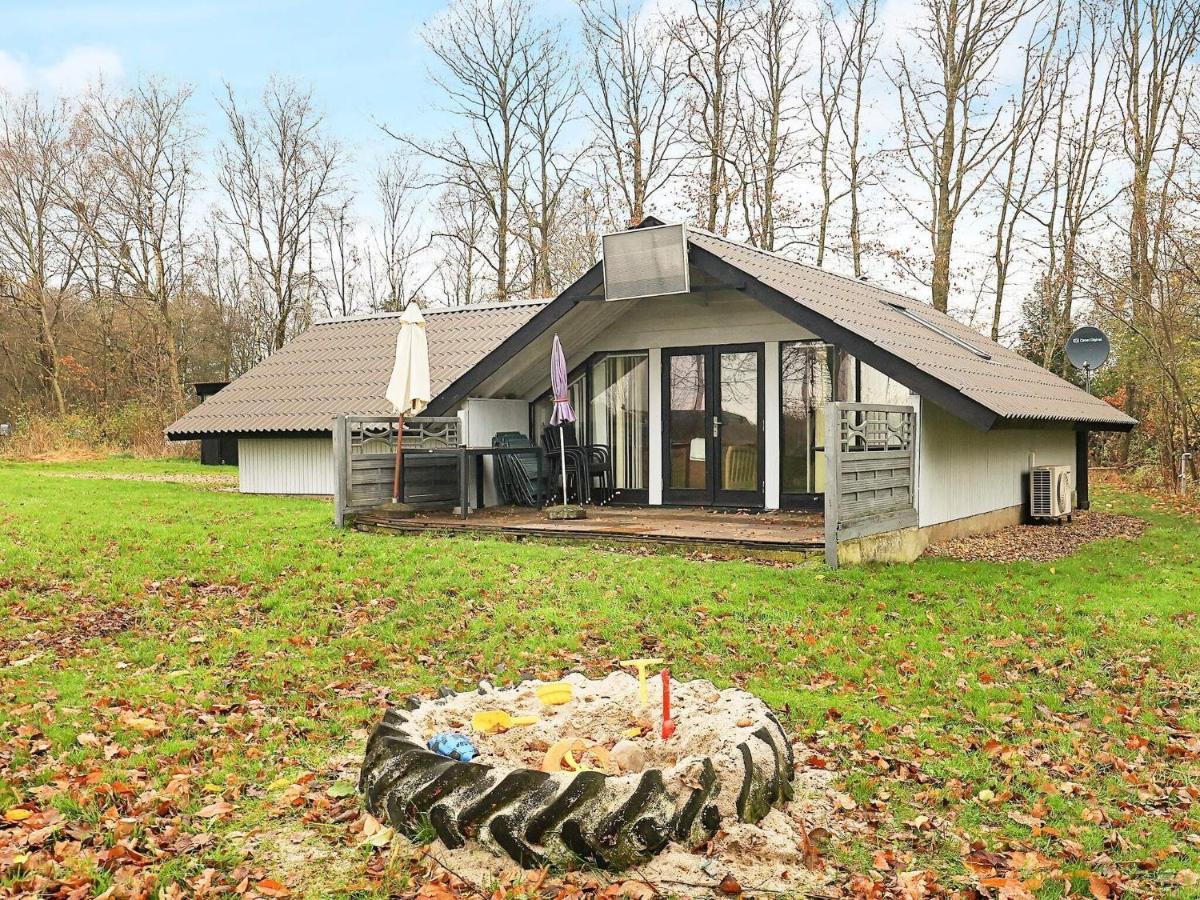 6 Person Holiday Home In Roslev Vester Grønning Exterior foto